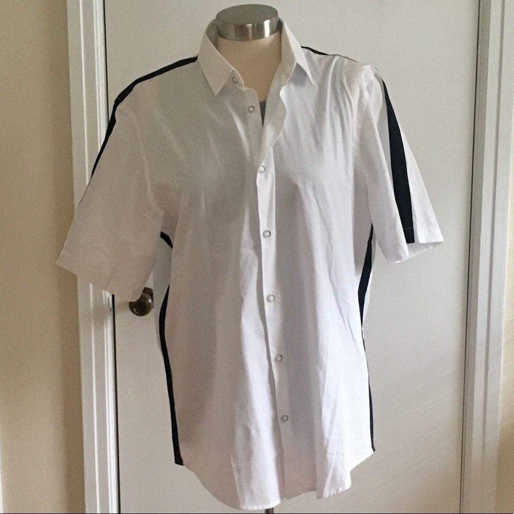 Men’s Alfani Short Sleeved Button Down Shirt
